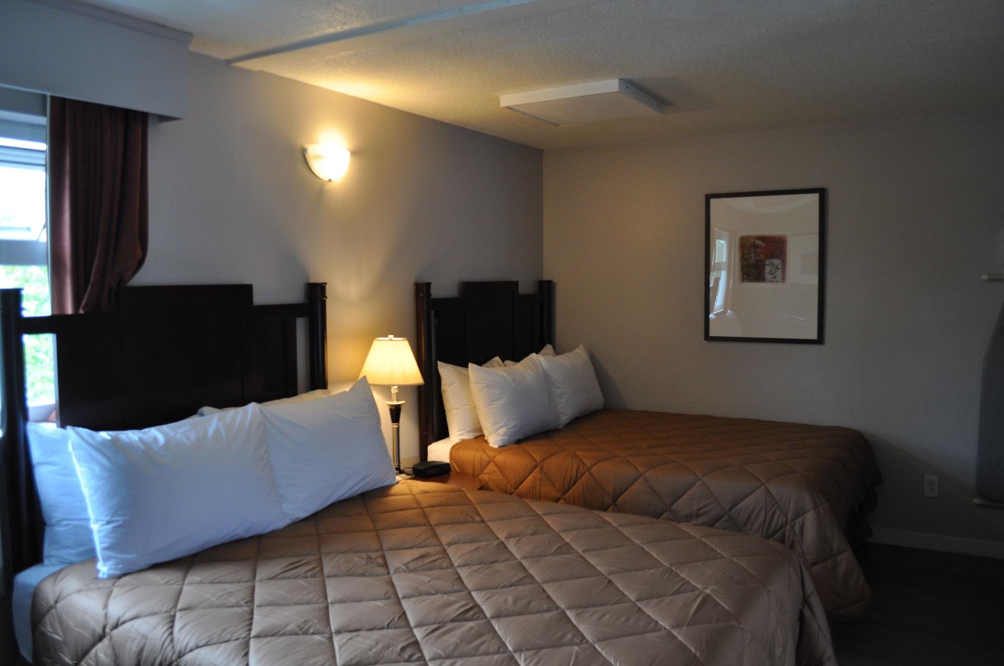 Travelodge By Wyndham Langley Extérieur photo